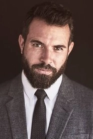 Ảnh diễn viên Tom Cullen